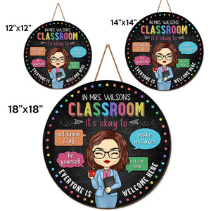 Tout le monde est le bienvenu ici - Panneau en bois rond personnalisé pour enseignant - Cadeau de pendaison de crémaillère pour enseignant, retour à l'école
