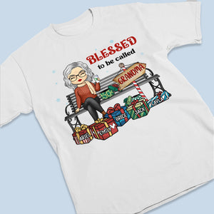 Un cadeau d'amour - T-shirt, sweat à capuche et sweat-shirt unisexe personnalisé pour la famille - Cadeau de Noël pour grand-mère