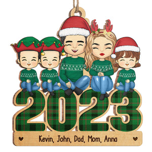 Nous sommes une famille - Ornement personnalisé pour la famille - Forme en bois personnalisée - Cadeau de Noël pour les membres de la famille