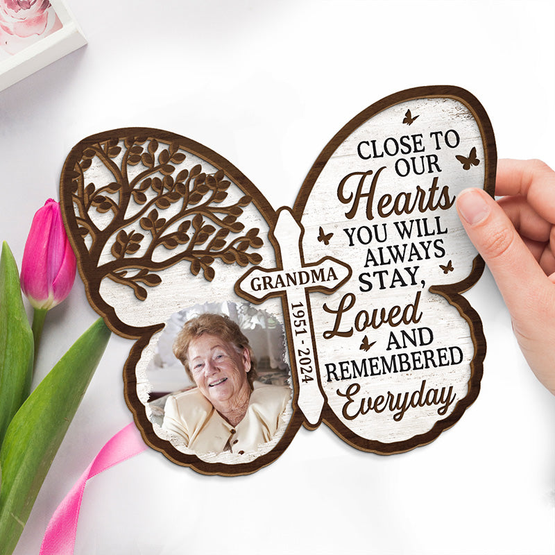 Photo personnalisée toujours présente dans nos esprits - Plaque commémorative personnalisée en bois à 2 couches avec support - Cadeau de condoléances pour les membres de la famille