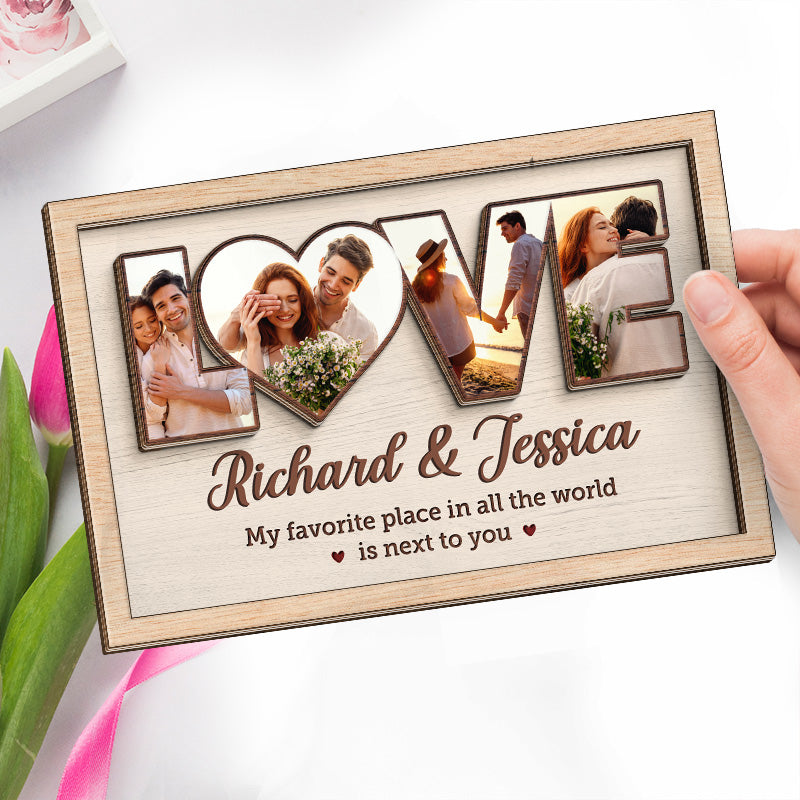 Photo personnalisée « Mon endroit préféré est à côté de toi » – Plaque en bois personnalisée à 2 couches avec support pour couple – Cadeau de pendaison de crémaillère pour mari et femme, anniversaire