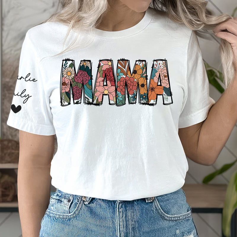 L'amour d'une mère est comme une fleur qui s'épanouit - T-shirt unisexe personnalisé avec motif sur la manche - Fête des Mères, cadeau pour maman, grand-mère