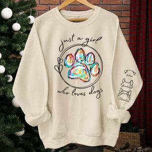 Une fille qui aime les chiens - Sweat-shirt unisexe personnalisé avec motif chien et chat sur la manche - Cadeau pour les propriétaires et les amoureux des animaux