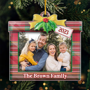 Photo personnalisée : l'amour ne s'arrête jamais ! Décoration personnalisée pour la famille ! En acrylique, forme personnalisée ! Cadeau de Noël pour les membres de la famille.