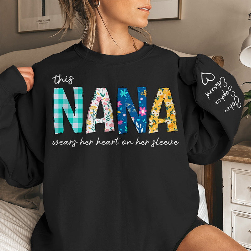 Grand-mère la plus aimée - Sweat-shirt unisexe personnalisé avec motif sur la manche - Cadeau d'anniversaire pour maman et grand-mère
