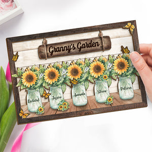 Un jardin d'amour - Plaque en bois personnalisée à 2 couches avec support - Cadeau de pendaison de crémaillère pour grand-mère
