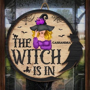 La sorcière est là - Décoration d'intérieur ronde personnalisée en bois - Cadeau d'Halloween pour les sorcières, vous-même