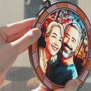Photo personnalisée : tombez chaque jour davantage amoureux de vous ! Ornement attrape-soleil personnalisé à suspendre à la fenêtre pour couple ! Cadeau pour mari et femme, anniversaire