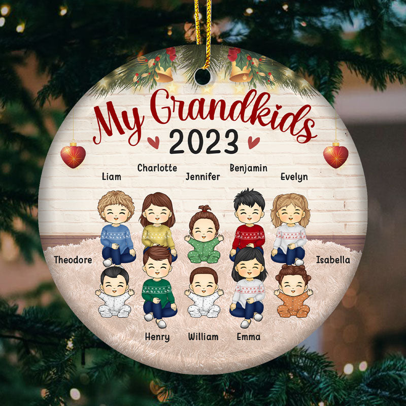 Mes petits-enfants sont mes préférés - Ornement personnalisé familial - Forme ronde en céramique - Cadeau de Noël pour les membres de la famille