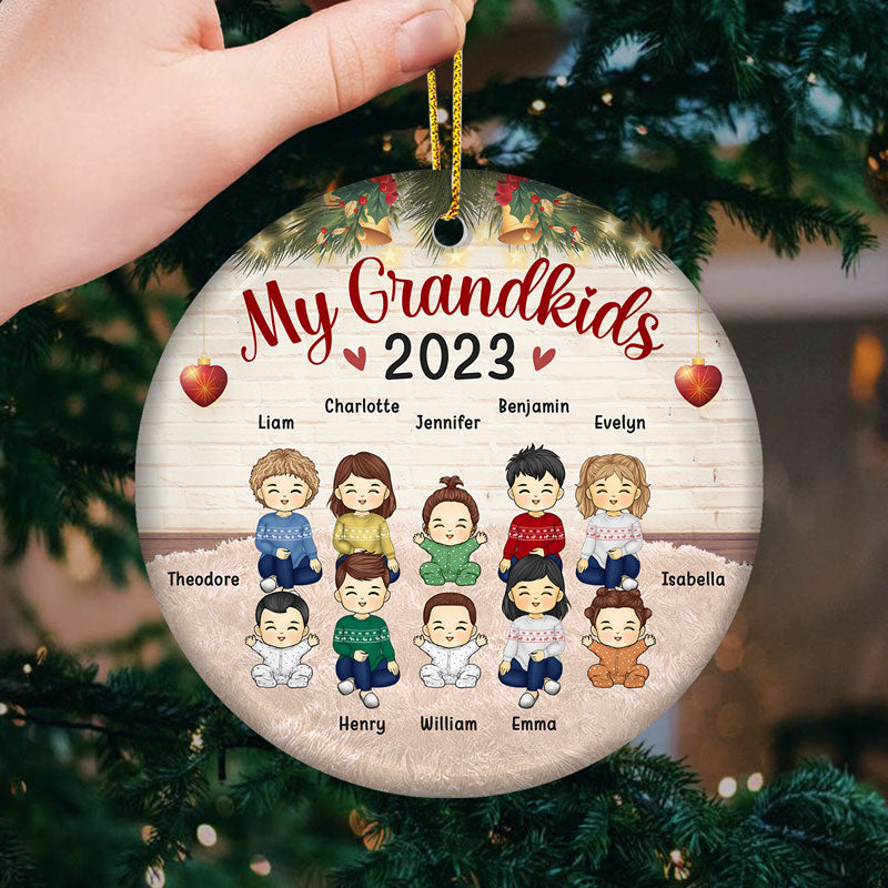 Mes petits-enfants sont mes préférés - Ornement personnalisé familial - Forme ronde en céramique - Cadeau de Noël pour les membres de la famille