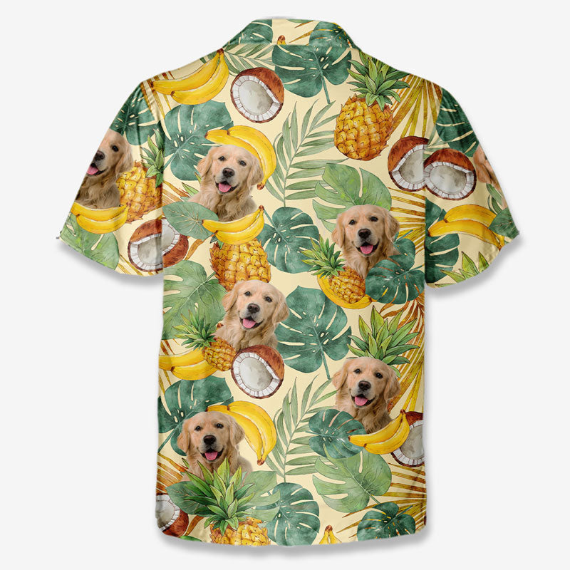 T-shirt hawaïen tropical unisexe personnalisé avec photo « Fruity Juicy Summer » pour chien et chat - Cadeau idéal pour les vacances d'été, les propriétaires d'animaux et les amoureux des animaux.