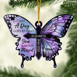 Pour toujours dans nos cœurs - Ornement commémoratif personnalisé en acrylique en forme de papillon - Cadeau de Noël, cadeau de condoléances pour les membres de la famille