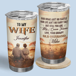 Notre maison n'est pas un château, notre vie n'est pas un conte de fées - Gobelet personnalisé pour couple - Cadeau pour couple, mari et femme, anniversaire, fiançailles, mariage, cadeau de mariage