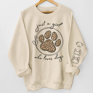 Une fille qui aime les animaux - Sweat-shirt unisexe personnalisé avec motif chien et chat sur la manche - Cadeau pour les propriétaires et les amoureux des animaux