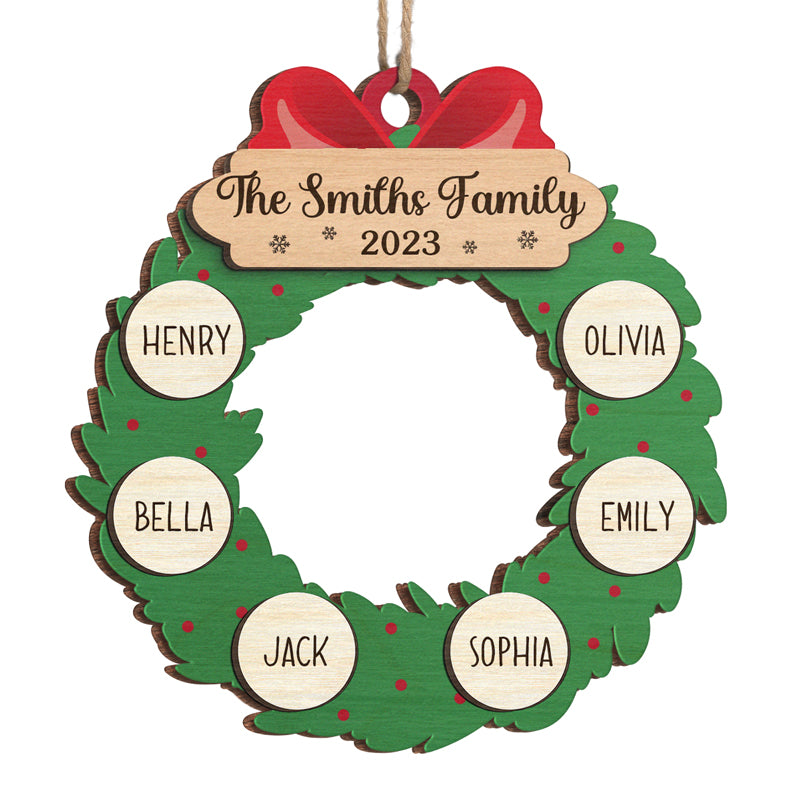 Chaque Noël, j'enveloppe ma famille d'amour - Décoration personnalisée pour la famille - Forme en bois personnalisée - Cadeau de Noël pour les membres de la famille, les propriétaires d'animaux et les amoureux des animaux