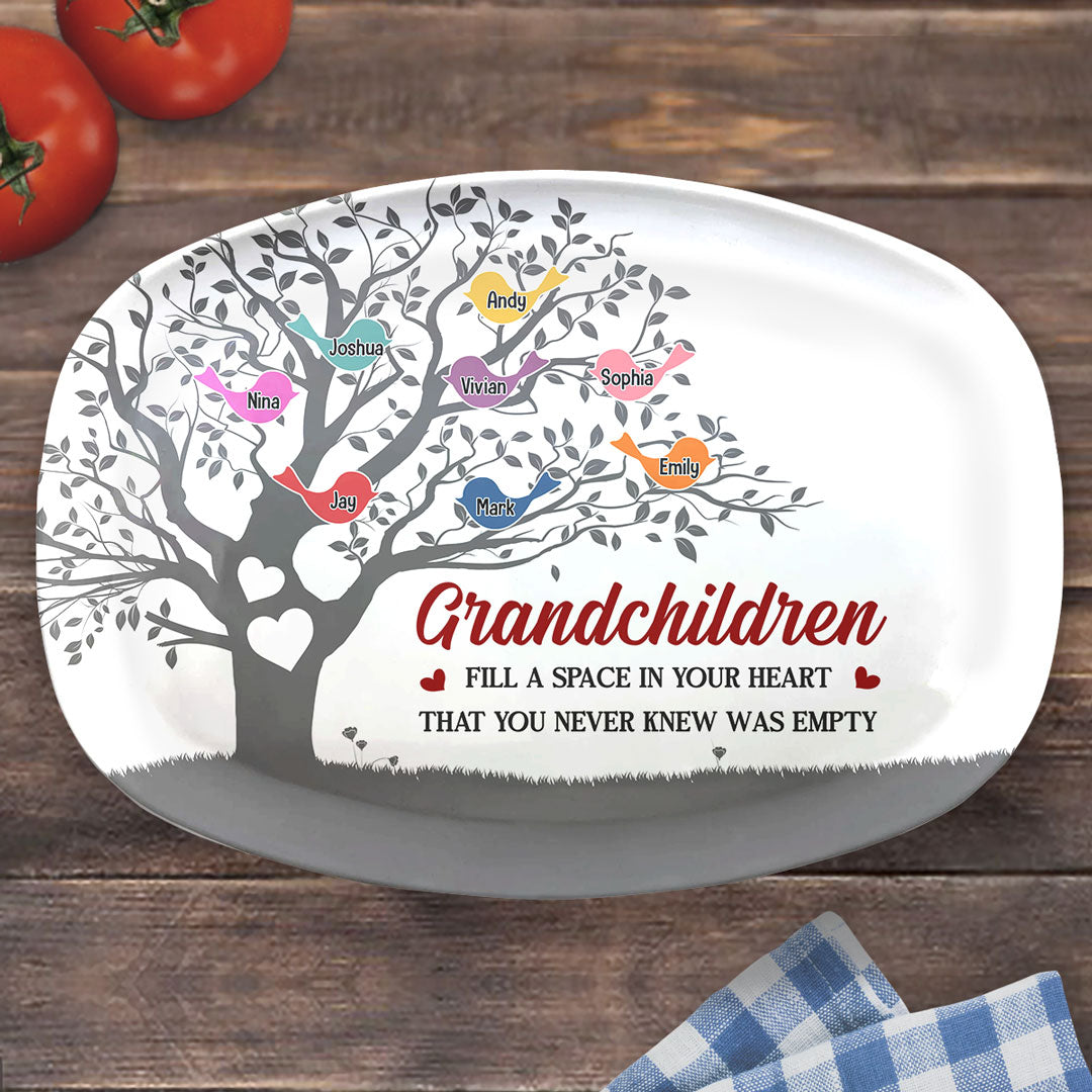 Les petits-enfants comblent un vide dans votre cœur - Plateau personnalisé familial - Cadeau d'anniversaire pour grand-mère