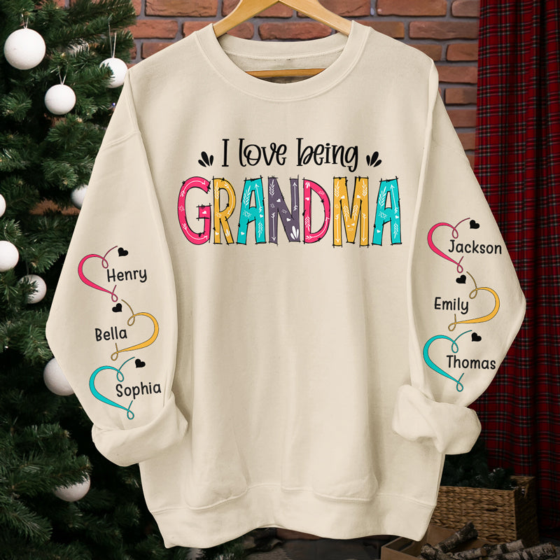 J'aime être grand-mère - Sweat-shirt unisexe personnalisé avec motif sur la manche - Cadeau de Noël pour maman et grand-mère