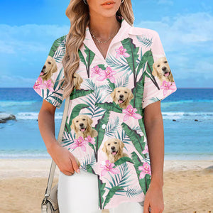 T-shirt hawaïen unisexe personnalisé avec photo « Keep Calm Summer Is Coming » pour chien et chat - Cadeau idéal pour les vacances d'été, les propriétaires d'animaux et les amoureux des animaux.