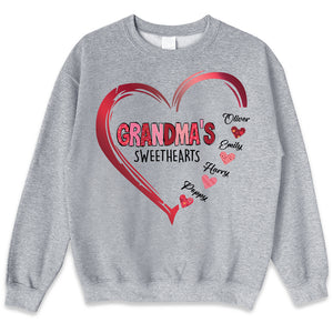 Les amoureux de grand-mère - T-shirt, sweat à capuche et sweat-shirt unisexe personnalisé pour la famille - Cadeau pour grand-mère