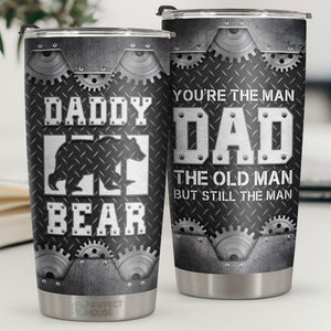 Tu es l'homme papa, le vieil homme mais toujours l'homme - Gobelet - À mon père, cadeau pour papa, cadeau de papa de la part de sa fille et de son fils, cadeau d'anniversaire pour papa
