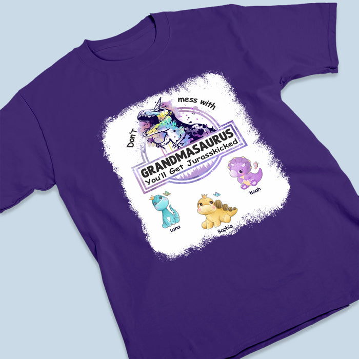 Ne plaisante pas avec Grandmasaurus ! T-shirt personnalisé avec fausse eau de Javel pour la famille ! Cadeau d'anniversaire et de fête des mères pour grand-mère