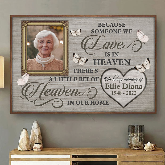 Il y a un peu de paradis dans notre maison - Affiche horizontale personnalisée commémorative - Télécharger une image, cadeau de condoléances pour les membres de la famille