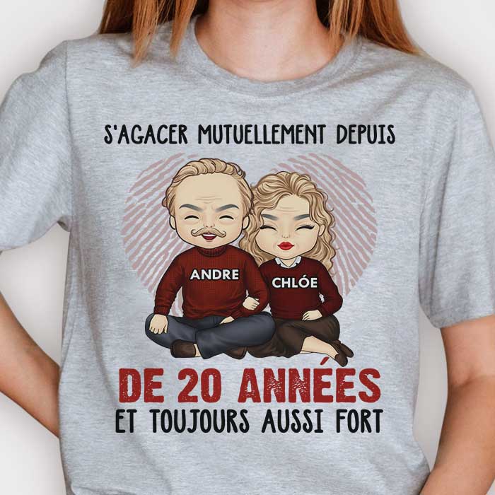 S'ennuyer Mutuellement Pendant De Nombreuses Années Et Toujours Aussi Fort - Anniversary Gifts, Gift For Couples, Husband Wife - Personalized Unisex T-shirt French.