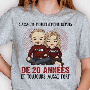 S'ennuyer Mutuellement Pendant De Nombreuses Années Et Toujours Aussi Fort - Anniversary Gifts, Gift For Couples, Husband Wife - Personalized Unisex T-shirt French.