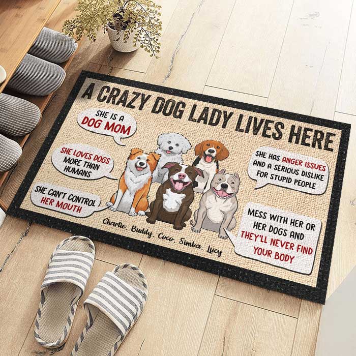 Une folle aux chiens vit ici - Cadeau pour maman de chien, tapis décoratif personnalisé