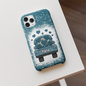 Grand-mère chargeant un camion en forme de cœur – Cadeau pour maman et grand-mère – Coque de téléphone personnalisée