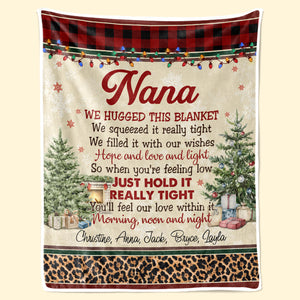 Serrez-le bien fort ! Couverture personnalisée pour la famille ! Cadeau de Noël pour grand-mère
