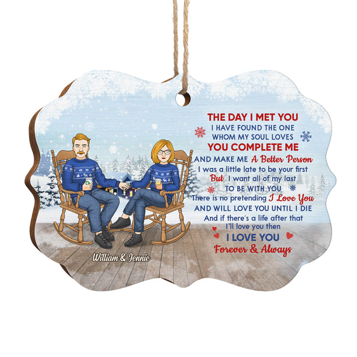 Il n'y a pas de prétention à l'amour - Décoration de Noël en bois personnalisée en forme de Benelux - Cadeau pour couple, mari, femme, anniversaire, fiançailles, mariage, cadeau de mariage, cadeau de Noël