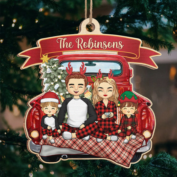 La joie de Noël est familiale - Décoration familiale personnalisée - Forme unique en bois - Cadeau de Noël pour les membres de la famille