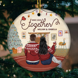 Célébrez Noël ensemble depuis - Décoration de Noël ronde personnalisée en céramique - Cadeau pour couple, mari et femme, anniversaire, fiançailles, mariage, cadeau de mariage, cadeau de Noël