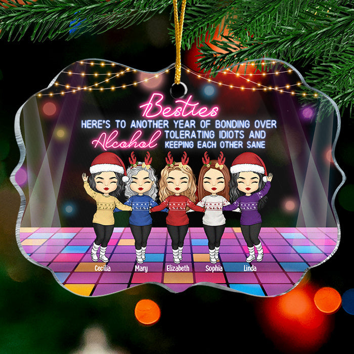 Une année de complicité autour de l'alcool - Décoration de Noël personnalisée en acrylique en forme de Benelux - Cadeau pour meilleure amie, meilleure amie, sœur, cadeau d'anniversaire pour meilleure amie et amie, cadeau de Noël