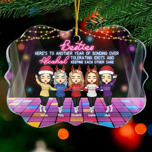 Une année de complicité autour de l'alcool - Décoration de Noël personnalisée en acrylique en forme de Benelux - Cadeau pour meilleure amie, meilleure amie, sœur, cadeau d'anniversaire pour meilleure amie et amie, cadeau de Noël
