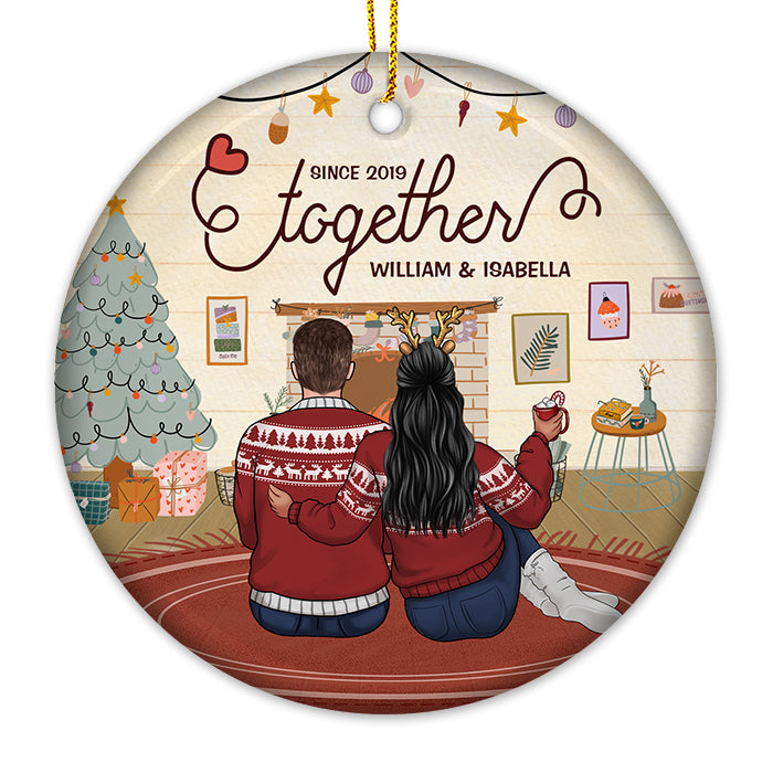 Célébrez Noël ensemble depuis - Décoration de Noël ronde personnalisée en céramique - Cadeau pour couple, mari et femme, anniversaire, fiançailles, mariage, cadeau de mariage, cadeau de Noël