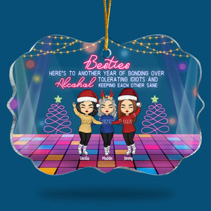 Une année de complicité autour de l'alcool - Décoration de Noël personnalisée en acrylique en forme de Benelux - Cadeau pour meilleure amie, meilleure amie, sœur, cadeau d'anniversaire pour meilleure amie et amie, cadeau de Noël