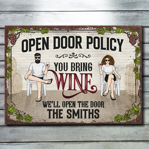 Politique de porte ouverte : vous apportez du vin – Plaque en métal personnalisée – Cadeau pour couple, mari et femme