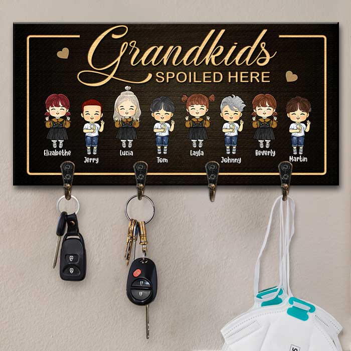 Ces petits-enfants sont gâtés ici - Porte-clés personnalisé, porte-clés - Cadeau pour grand-mère