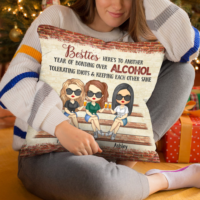 Meilleurs amis, voici une autre année de liens autour de l'alcool - Oreiller personnalisé Bestie (insert inclus) - Cadeau de Noël pour meilleures amies, meilleures amies, sœurs
