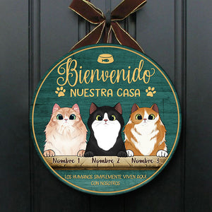 Bienvenido A Mi Casa - Letrero de puerta de gato personalizado y divertido, Funny Personalized Cat Door Sign Spanish.
