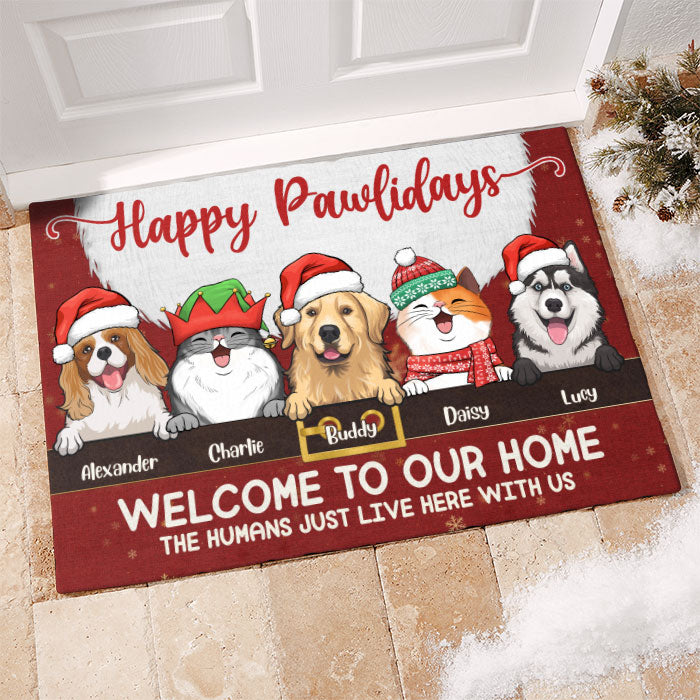Joyeux Pawlidays, bienvenue chez nous ! Tapis décoratif personnalisé pour chien et chat ! Cadeau de Noël pour les propriétaires et les amoureux des animaux.