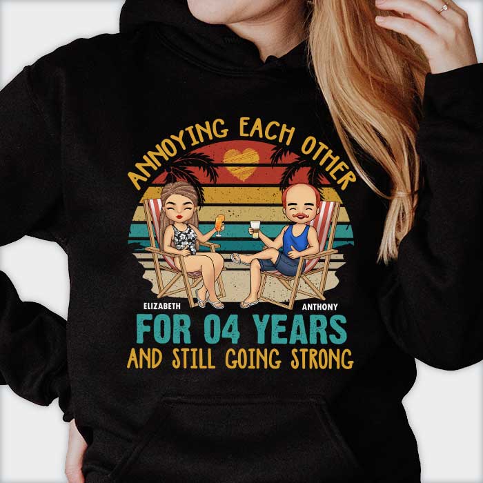 Couple s'agaçant mutuellement - T-shirt et sweat à capuche unisexe personnalisé - Cadeau pour couple, mari et femme