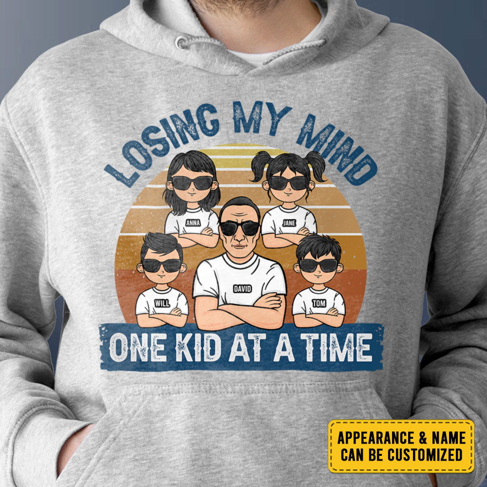 Je perds la tête, un enfant à la fois ! T-shirt et sweat à capuche unisexe personnalisé ! Cadeau pour papa