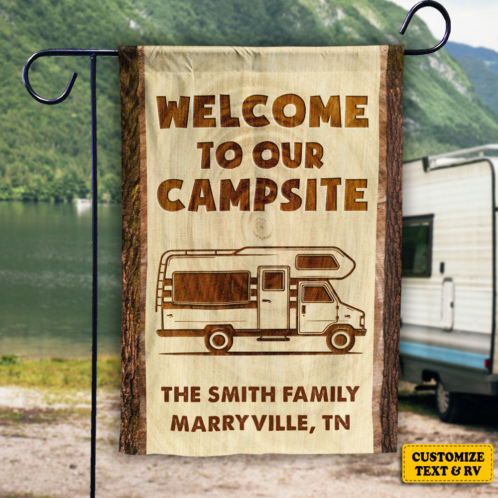 Bienvenue dans notre camping familial - Drapeau personnalisé - Cadeau pour les amateurs de camping