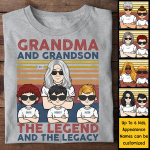Grand-mère et petit-fils, légende et héritage - T-shirt unisexe personnalisé, sweat à capuche - Cadeau pour maman, grand-mère