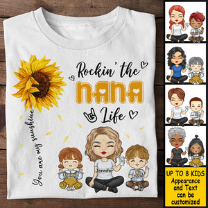 Rockin' The Grandma Life - Cadeau pour maman, grand-mère - T-shirt unisexe personnalisé, sweat à capuche