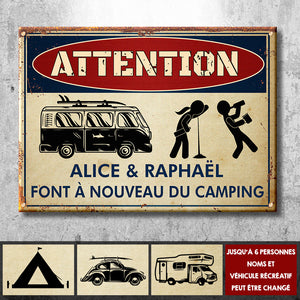 Les Campeurs Ivres Campent À Nouveau - Panneau Métallique Camping Personnalisé Français