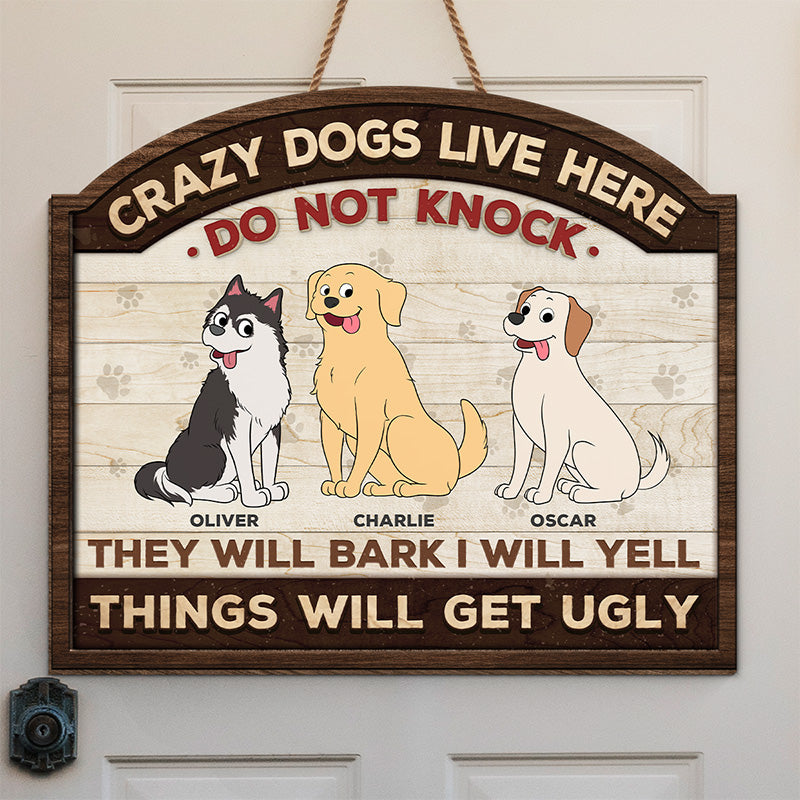 Un chien fou vit ici - Panneau en bois personnalisé en forme de chien - Cadeau de pendaison de crémaillère pour les amoureux des chiens